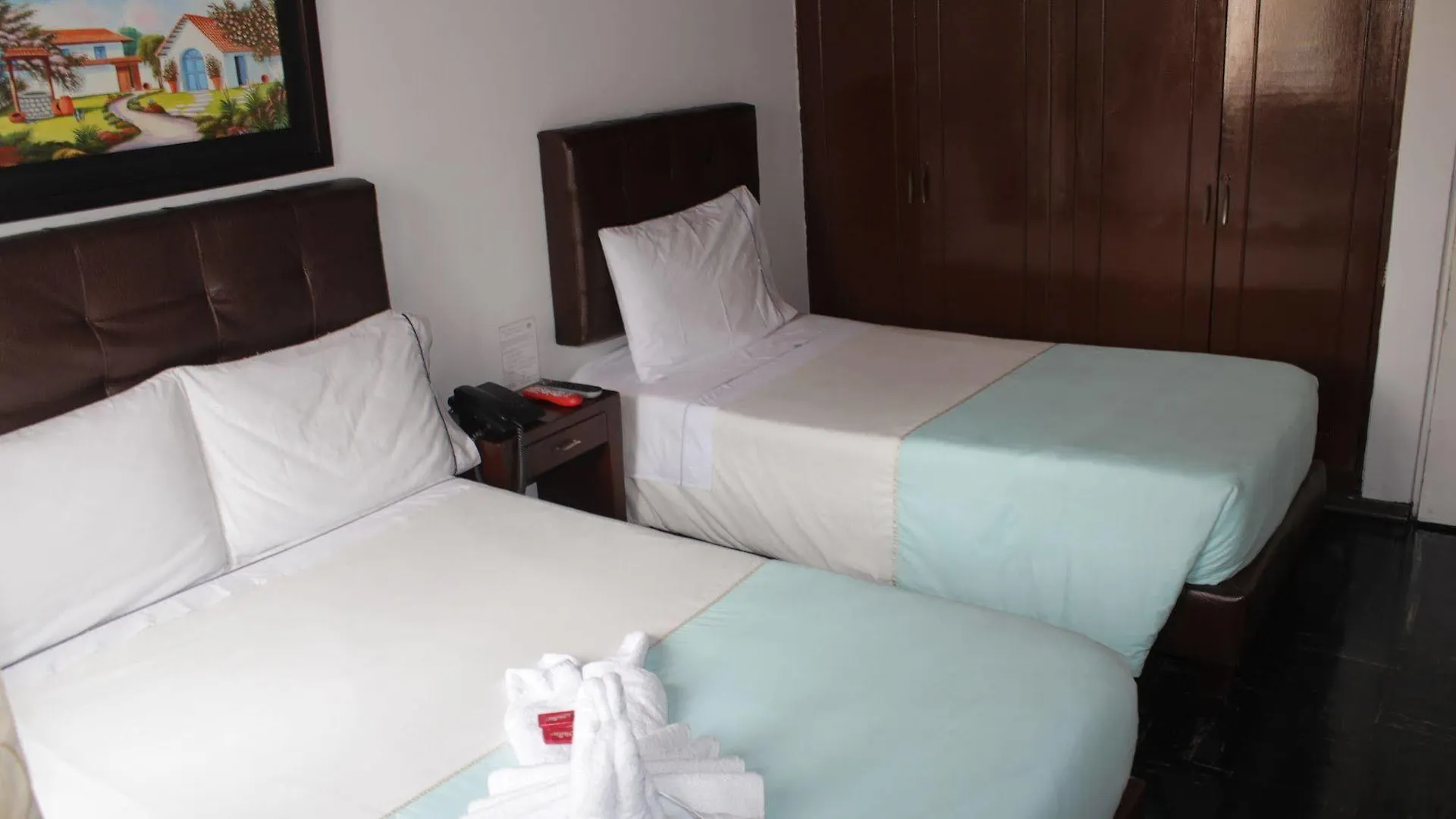 בוגוטה Hostel Av Suba 116 לינה וארוחת בוקר
