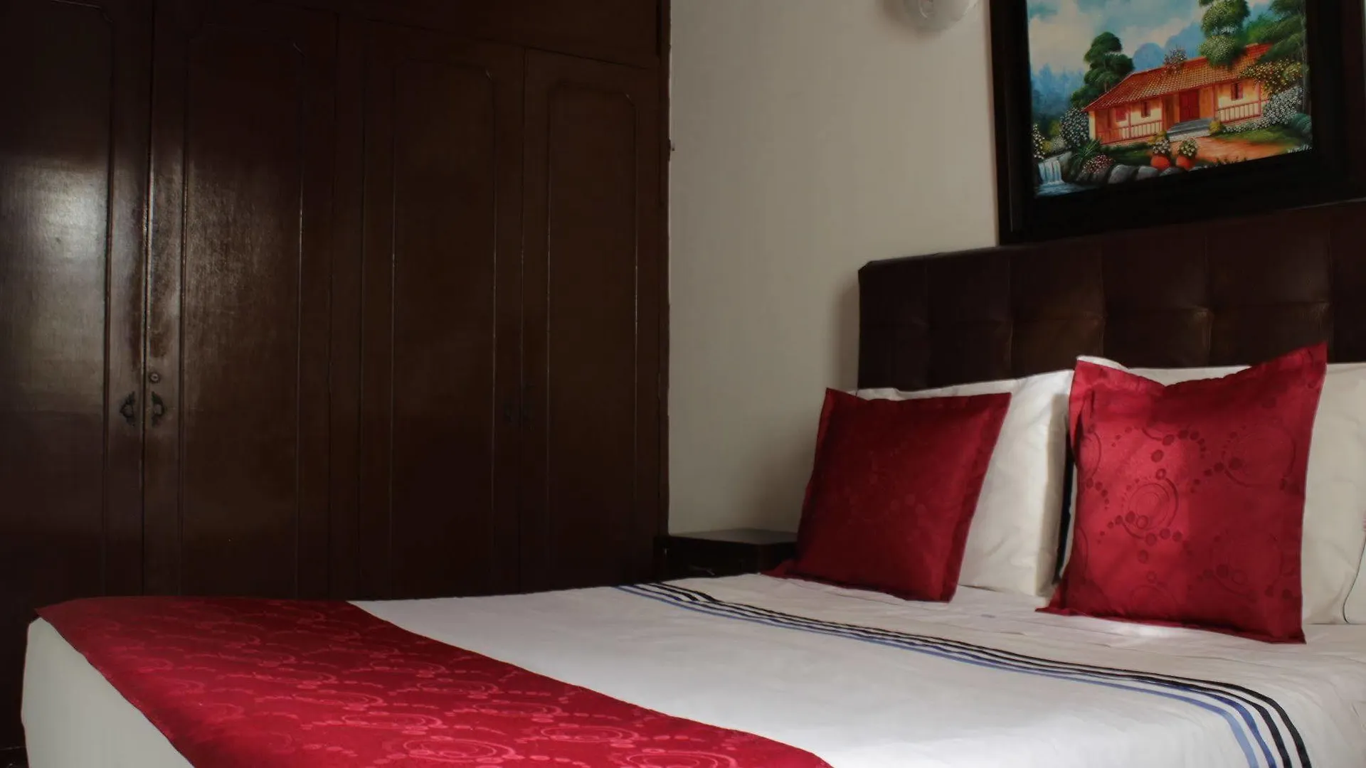 בוגוטה Hostel Av Suba 116