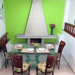 House Couette-café