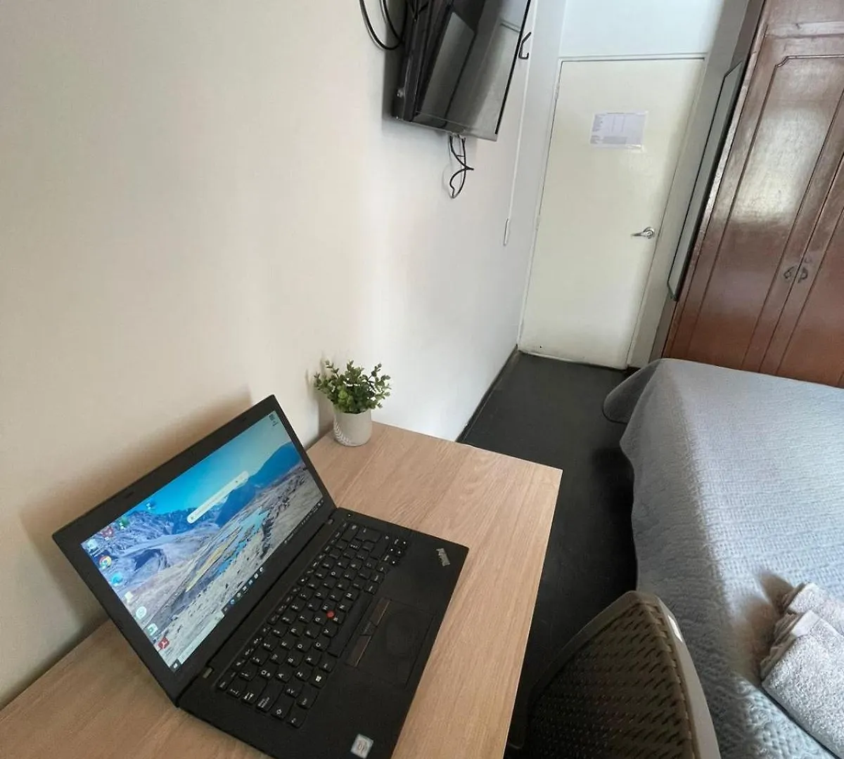 Hostel Av Suba 116 Bogota 3*,